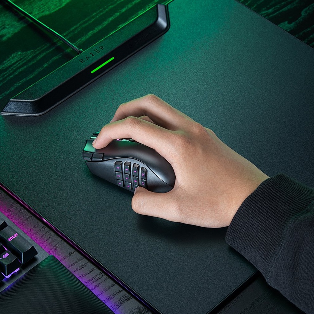 Razer Naga V3 Pro Wireless/BT/Wired MMO Gaming Mouse, 5K DPI, Up to 280 Hours (BT) Battery life, Gen-4 Optical Mouse Switches - Black